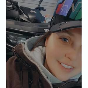 Meet your Posher, Katie